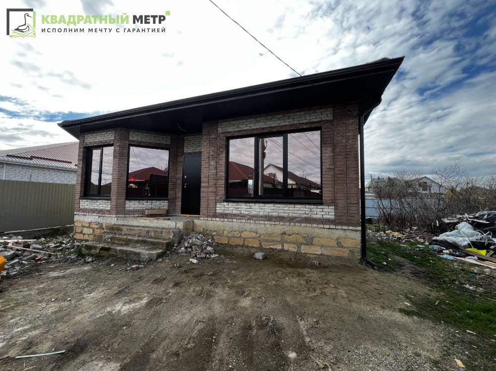 Ставропольский край, Михайловск, 8 Марта ул.; Дом 152,60м² на участке 5,40 сот. 1 эт.