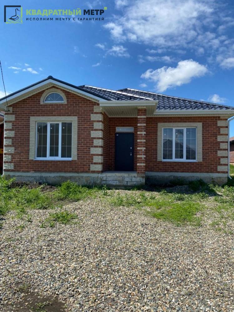 Ставропольский край, Михайловск, Радужная ул.; Дом 131м² на участке 4,40 сот. 1 эт.