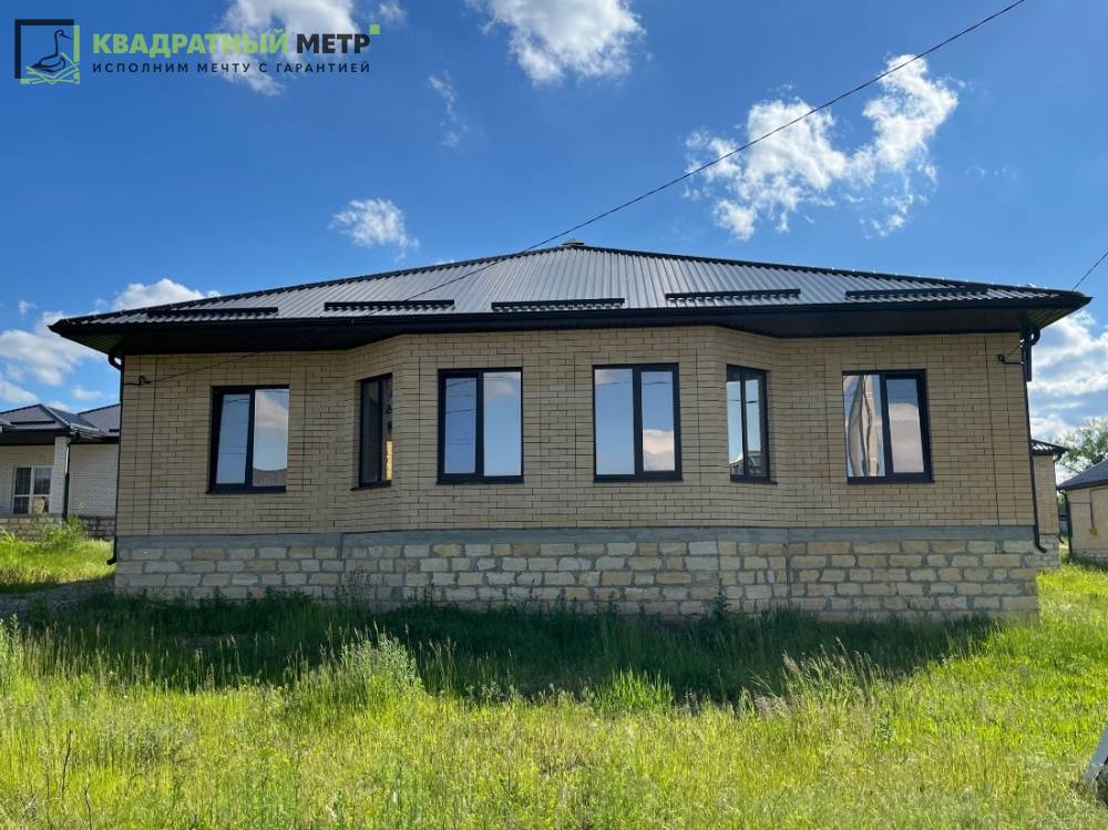 Ставропольский край, Михайловск, Жасминовый пер.; Коттедж 94м² на участке 3 сот. 1 эт.