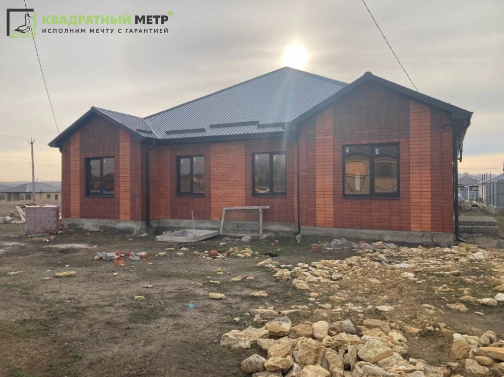 Ставропольский край, Михайловск, Александра Чекалина ул.; Коттедж 119м² на участке 3 сот. 1 эт.
