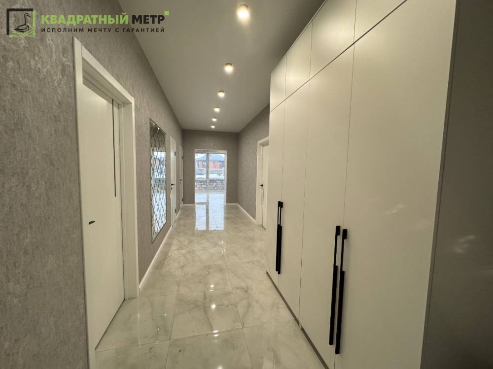Ставропольский край, Михайловск, Владимира Ацуты ул.; Дом 140м² на участке 4 сот. 1 эт.