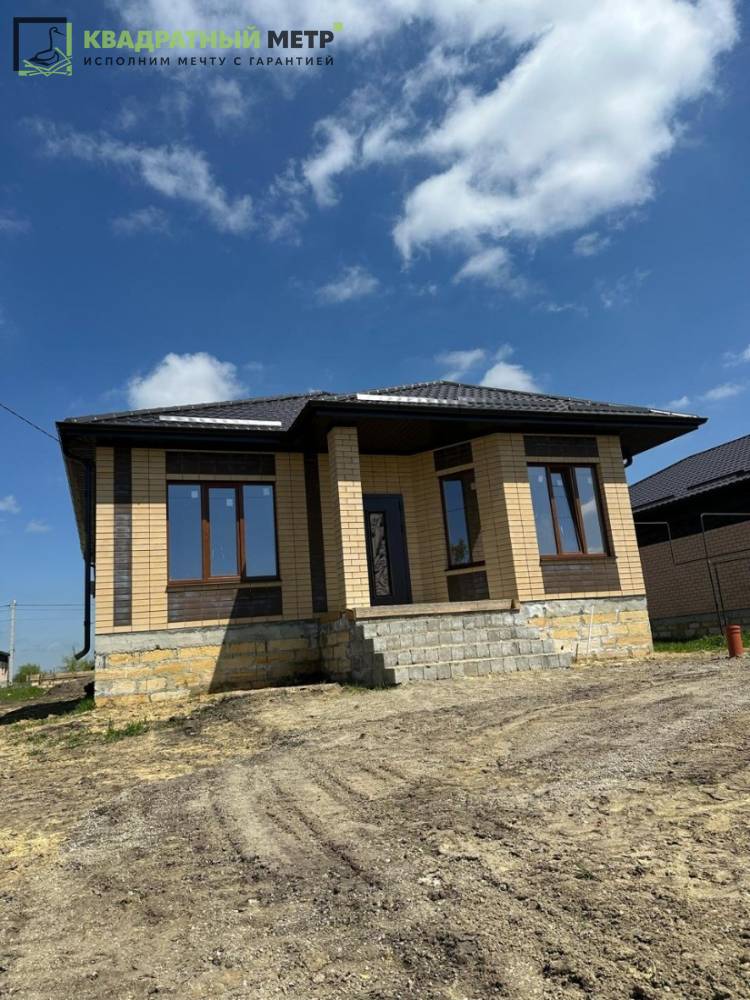 Ставропольский край, Шпаковский Район, Верхнерусское с., Радужная ул.; Дом 122м² на участке 6 сот. 1 эт.