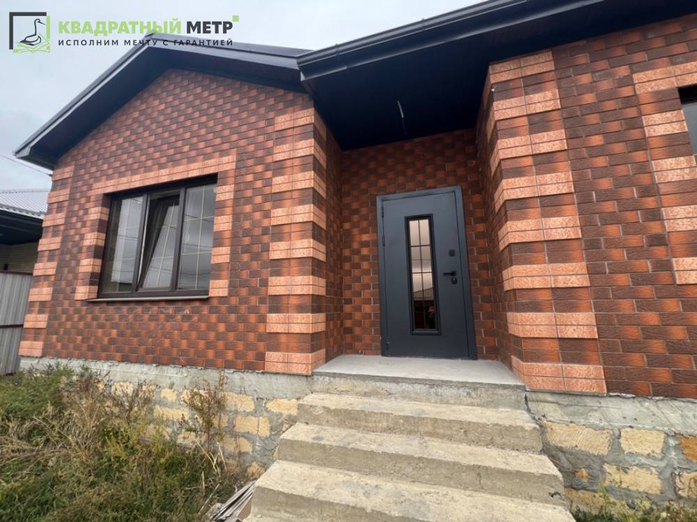 Ставропольский край, Михайловск, Зинаиды Ермольевой ул.; Дом 130м² на участке 4 сот. 1 эт.