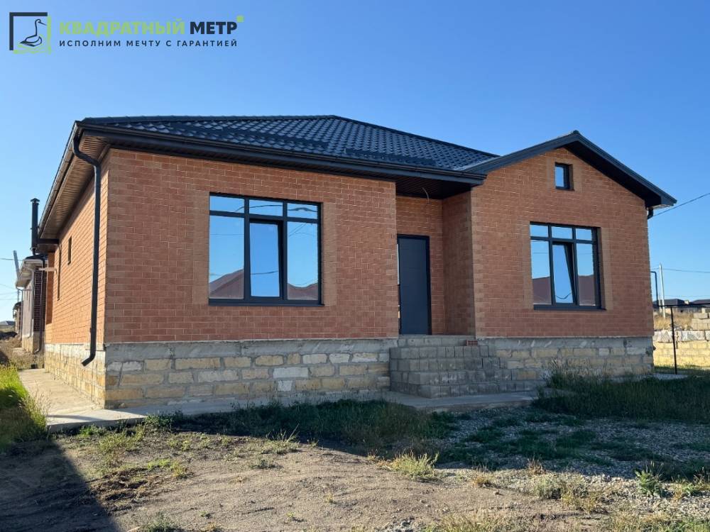 Ставропольский край, Михайловск, Владимира Ацуты ул.; Дом 153м² на участке 4,50 сот. 1 эт.