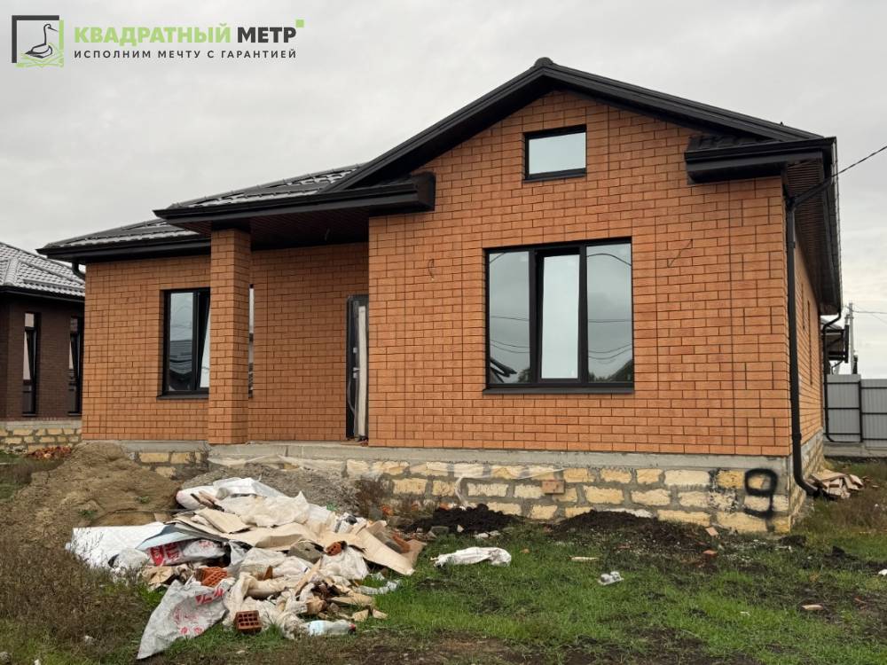 Ставропольский край, Михайловск, Зинаиды Ермольевой ул.; Дом 140м² на участке 4 сот. 1 эт.