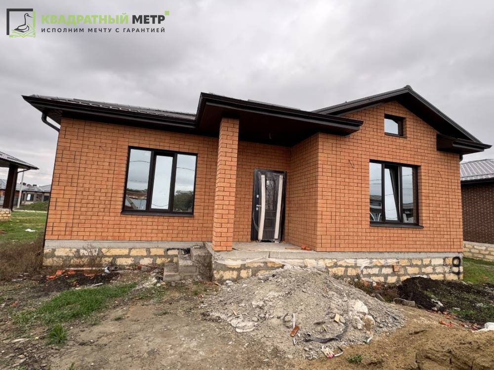 Ставропольский край, Михайловск, Вячеслава Тихонова ул.; Дом 140м² на участке 4 сот. 1 эт.