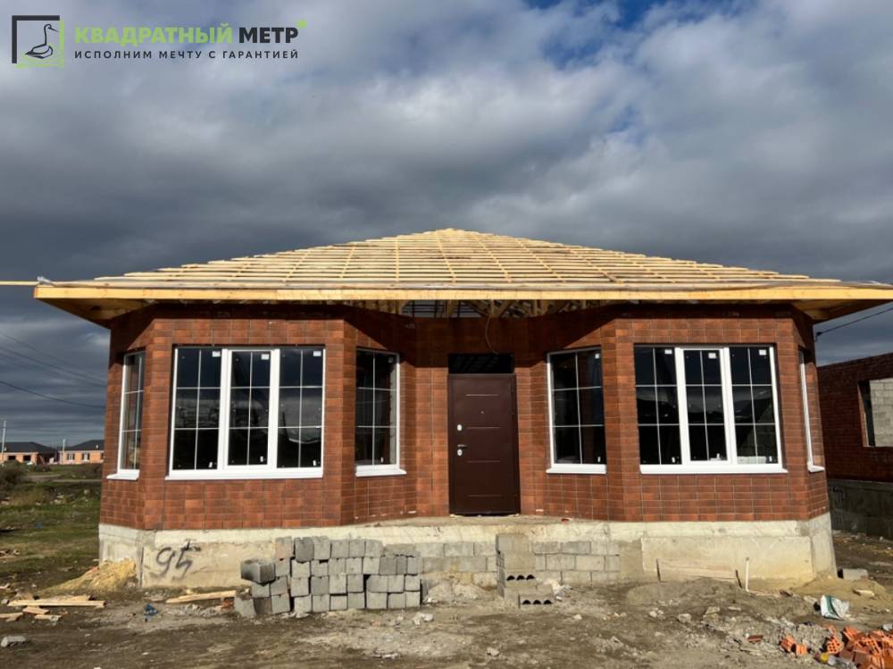 Ставропольский край, Михайловск, Евгения Кунтуш ул.; Дом 166м² 1 эт.