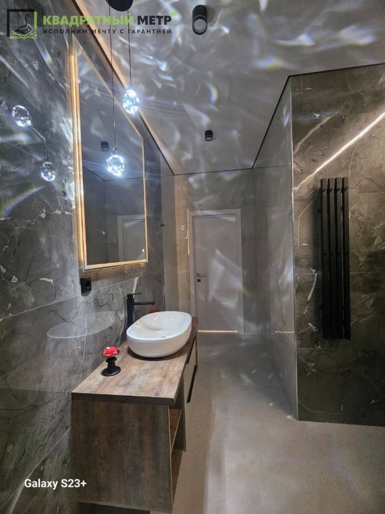 e6ee313a-1dac-48bf-948f-476221a866b9