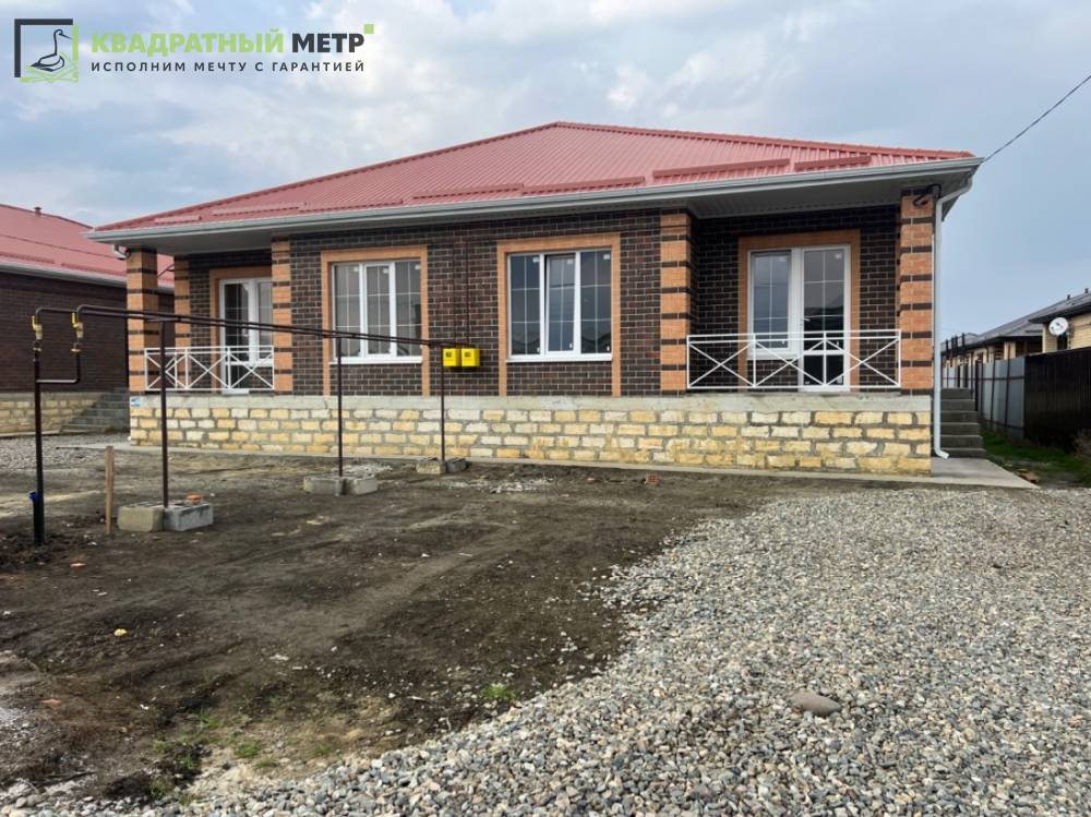 Ставропольский край, Михайловск, Владимира Селедкина ул.; Коттедж 110м² на участке 3,35 сот. 1 эт.