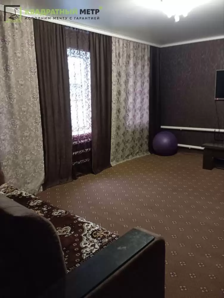 1000428245