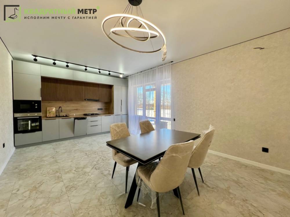 Ставропольский край, Михайловск, Александра Чекалина ул.; Коттедж 108м² на участке 3 сот. 1 эт.