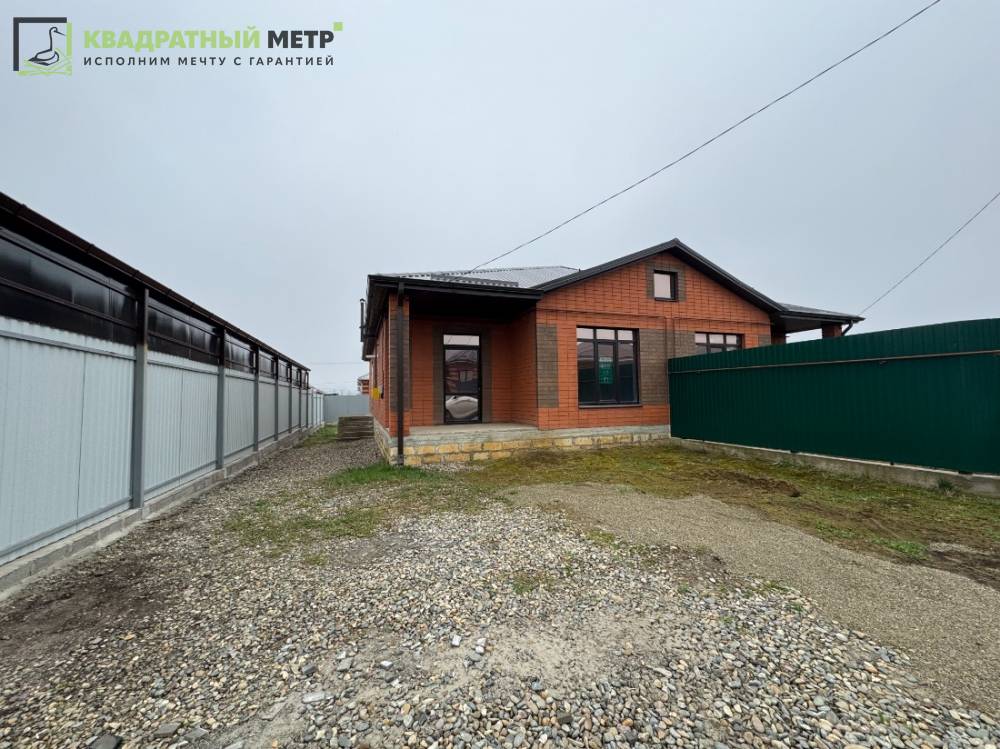 Ставропольский край, Михайловск, Андрея Сахарова ул.; Коттедж 92,50м² на участке 3 сот. 1 эт.